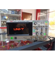 Oscilloscope 4 voies UNI-T...